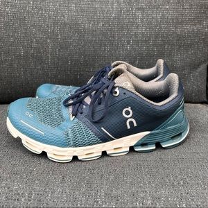 On  Cloud CloudFlyer Sneakers Blue White Road Running Training Shoes Women 7